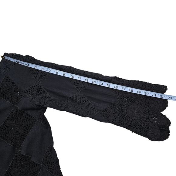 Free People Top Womens Size XS Black Crochet Lace Cut Out Bell Sleeve Whimsigoth - Picture 12 of 14